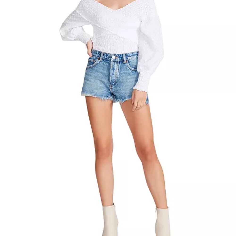 BB Dakota by Steve Madden BB Victoriously Yours Top in White Women’s Size M